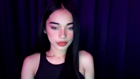 Isabelle online show from November 2025 04:30:01 PM