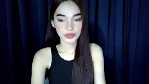 Isabelle online show from April 2026 01:42:02 PM