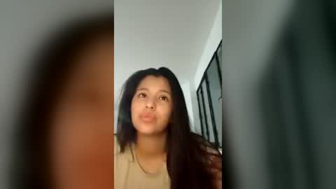 isabelllamoon online show from June 2026 04:29:01 AM