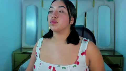 Snapshot of isabellrodriguez18 chatting on May 2026 04:10:02 AM isabellrodriguez18 online show from May 2026 04:10:02 AM