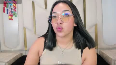 Snapshot of isabellrodriguez18 chatting on July 2026 03:52:02 AM isabellrodriguez18 online show from July 2026 03:52:02 AM