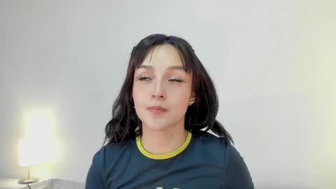 isameow online show from January 2025 03:11:01 AM