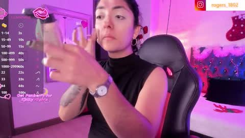 isabel  online show from November 2025 10:45:02 PM