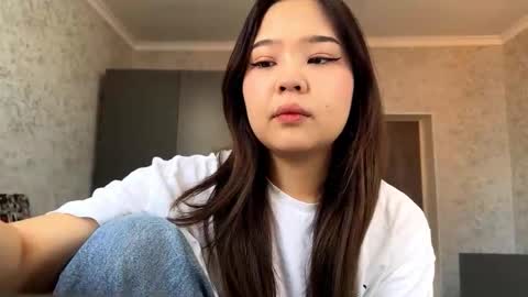 isascullark online show from March 2026 06:59:01 AM