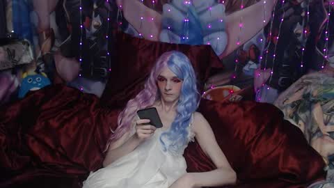 Sele online show from October 2025 11:16:02 PM