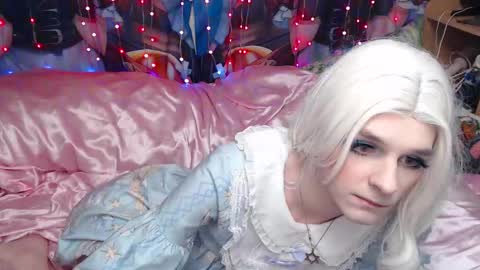 Sele online show from March 2026 10:27:02 PM