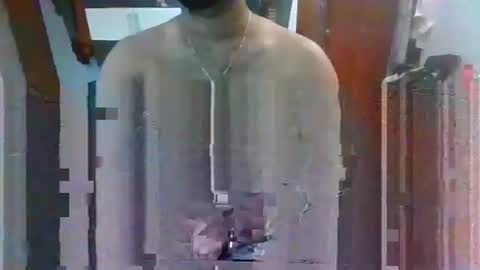 Horny boy online show from May 2026 06:33:01 AM