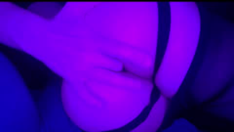 Snapshot of ishtarea chatting on February 2025 04:07:01 AM ishtarea online show from February 2025 04:07:01 AM