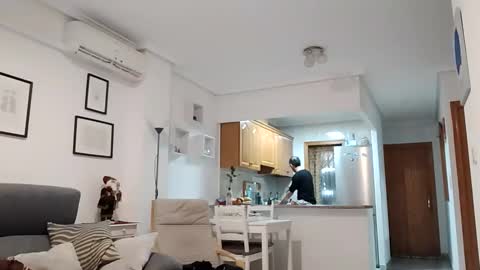 isi99999 online show from February 2026 11:06:02 AM