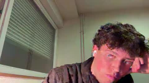 Snapshot of isiah2841 chatting on May 2026 09:22:01 PM isiah online show from May 2026 09:22:01 PM