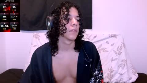 Snapshot of isidroglasc chatting on July 2026 01:52:01 AM Isidro online show from July 2026 01:52:01 AM