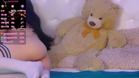 Isis online show from October 2025 02:17:02 PM