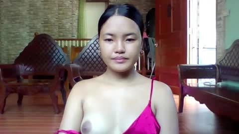 Snapshot of island_girl888 chatting on May 2026 04:52:02 AM siri online show from May 2026 04:52:02 AM