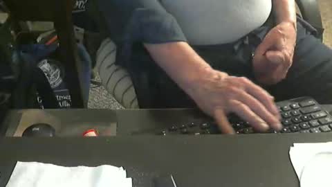 Snapshot of islandduke chatting on March 2026 07:31:01 AM Duke online show from March 2026 07:31:01 AM