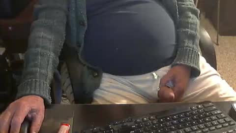 Snapshot of islandduke chatting on April 2026 05:10:01 PM Duke online show from April 2026 05:10:01 PM