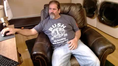 Jim online show from August 2026 11:18:02 PM