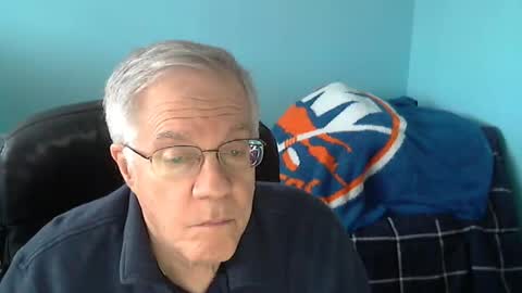 islesman22 online show from December 2024 07:11:02 PM