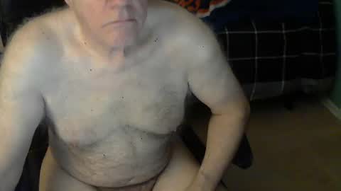 islesman22 online show from December 2024 10:25:01 AM