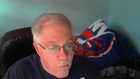 islesman22 online show from September 2025 10:43:01 PM