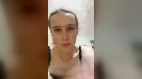 Snapshot of isobel_cd chatting on July 2026 12:30:02 AM isobel_cd online show from July 2026 12:30:02 AM
