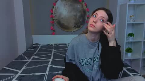 Emilia online show from February 2026 07:18:02 AM