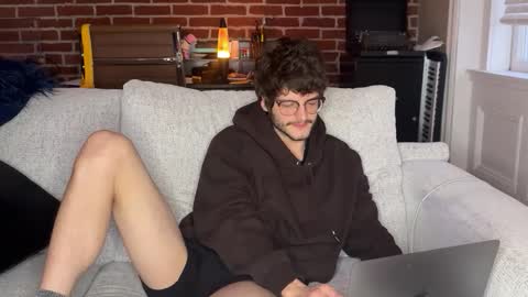 isocialmedia online show from February 2026 12:21:01 PM