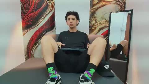 Israel online show from November 2025 07:26:01 PM