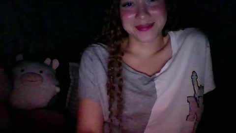 Snapshot of issa30213 chatting on December 2024 05:18:01 AM Issa online show from December 2024 05:18:01 AM