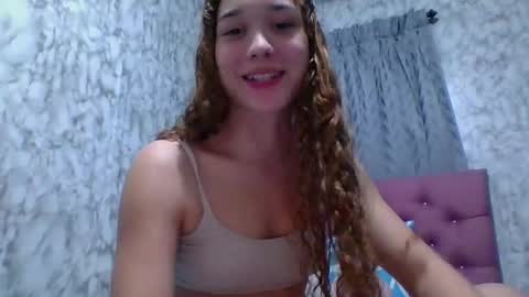 Snapshot of issa30213 chatting on January 2025 11:45:01 PM Issa online show from January 2025 11:45:01 PM