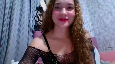 Snapshot of issa30213 chatting on February 2025 02:48:02 AM Issa online show from February 2025 02:48:02 AM