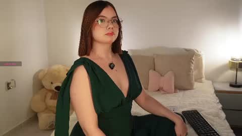 Snapshot of issa_baby_ chatting on June 2026 03:29:02 AM issa baby online show from June 2026 03:29:02 AM