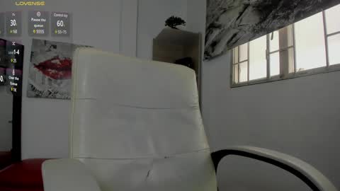 Issa  online show from January 2025 05:05:01 PM