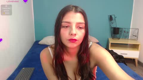 Issa  online show from February 2025 12:36:02 PM