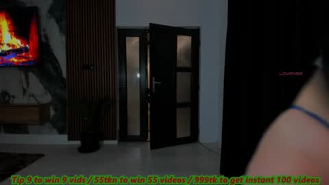 Snapshot of issabellaa chatting on January 2025 08:35:02 PM Issy online show from January 2025 08:35:02 PM