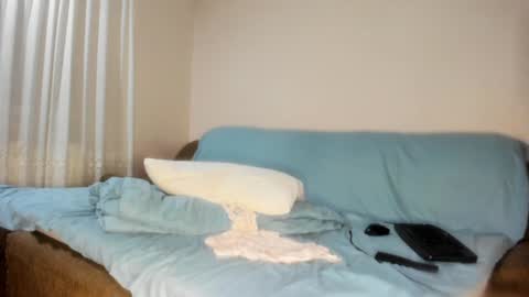 Issabelle online show from February 2025 09:21:02 AM