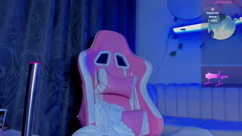 Issac online show from December 2024 07:10:01 AM