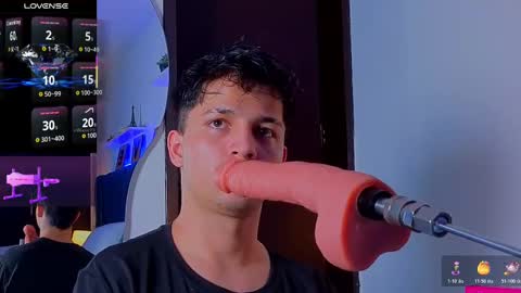 Snapshot of issac_james chatting on November 2025 04:23:01 AM Issac online show from November 2025 04:23:01 AM