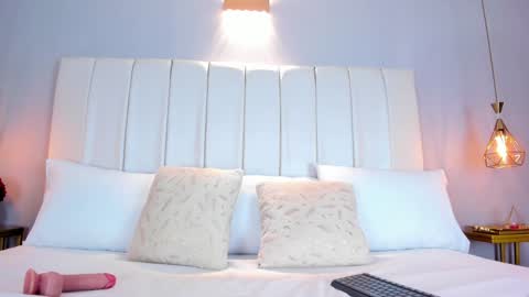 Issa online show from December 2024 05:19:02 PM