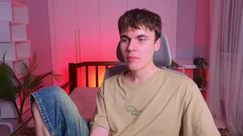 Maks online show from January 2025 02:17:02 PM