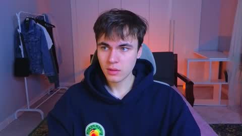 Maks online show from February 2025 03:42:01 AM