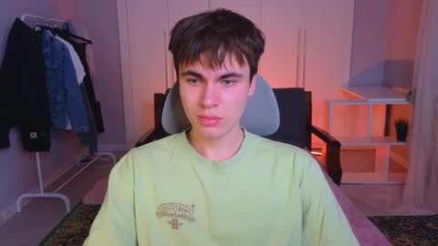 Maks online show from February 2025 10:10:01 AM