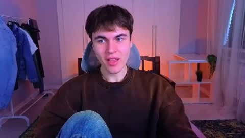 Maks online show from March 2025 09:53:01 AM