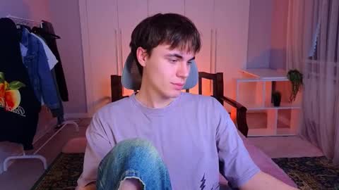 Maks online show from March 2025 10:24:01 AM