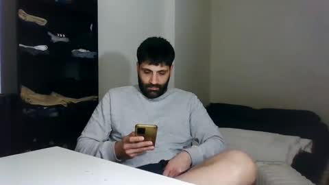 Snapshot of italianboybcn chatting on January 2025 06:43:01 PM italianboybcn online show from January 2025 06:43:01 PM