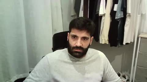 Snapshot of italianboybcn chatting on October 2025 07:34:01 PM italianboybcn online show from October 2025 07:34:01 PM