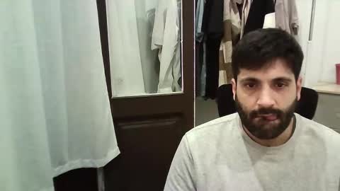 italianboybcn online show from November 2025 09:20:02 PM