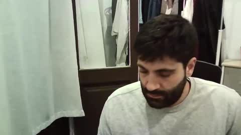 italianboybcn online show from November 2025 08:02:02 PM