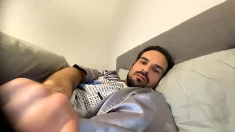 Snapshot of italianoincam89 chatting on February 2026 02:01:02 AM italianoincam89 online show from February 2026 02:01:02 AM