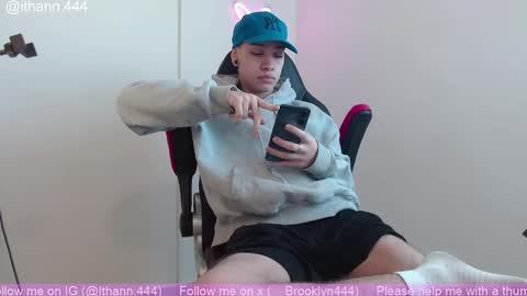 Ithan online show from October 2025 01:01:02 PM