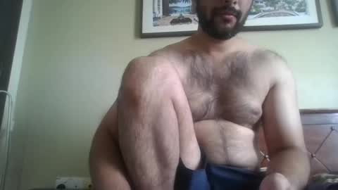 its_me_2323 online show from December 2025 04:00:02 AM